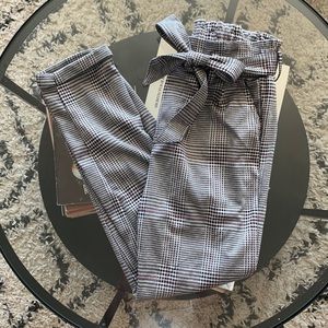 NWOT Paper Bag Trousers